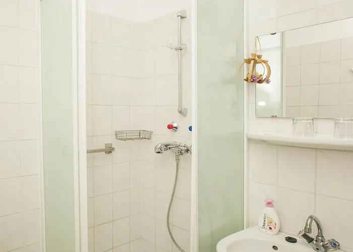 Golden Yacca Vendeghaz بيت ضيافة كيستاي